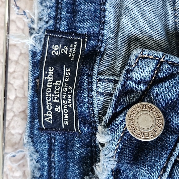 Women's Abercrombie & Fitch Simone high rise distressed ankle jeans 26 - Picture 6 of 11